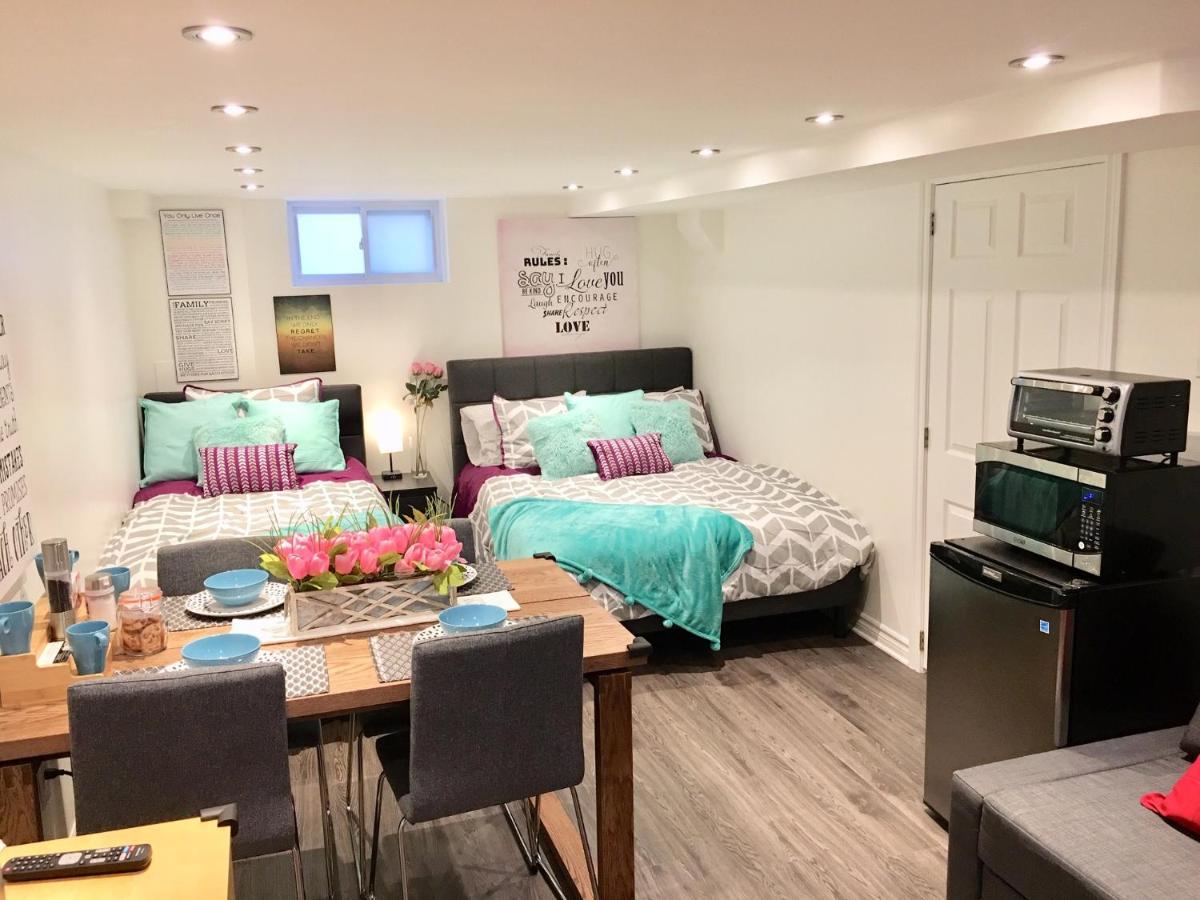 Luxury Bachelor Suite Pointe-Claire Ngoại thất bức ảnh