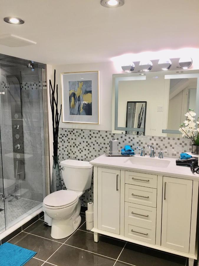 Luxury Bachelor Suite Pointe-Claire Ngoại thất bức ảnh
